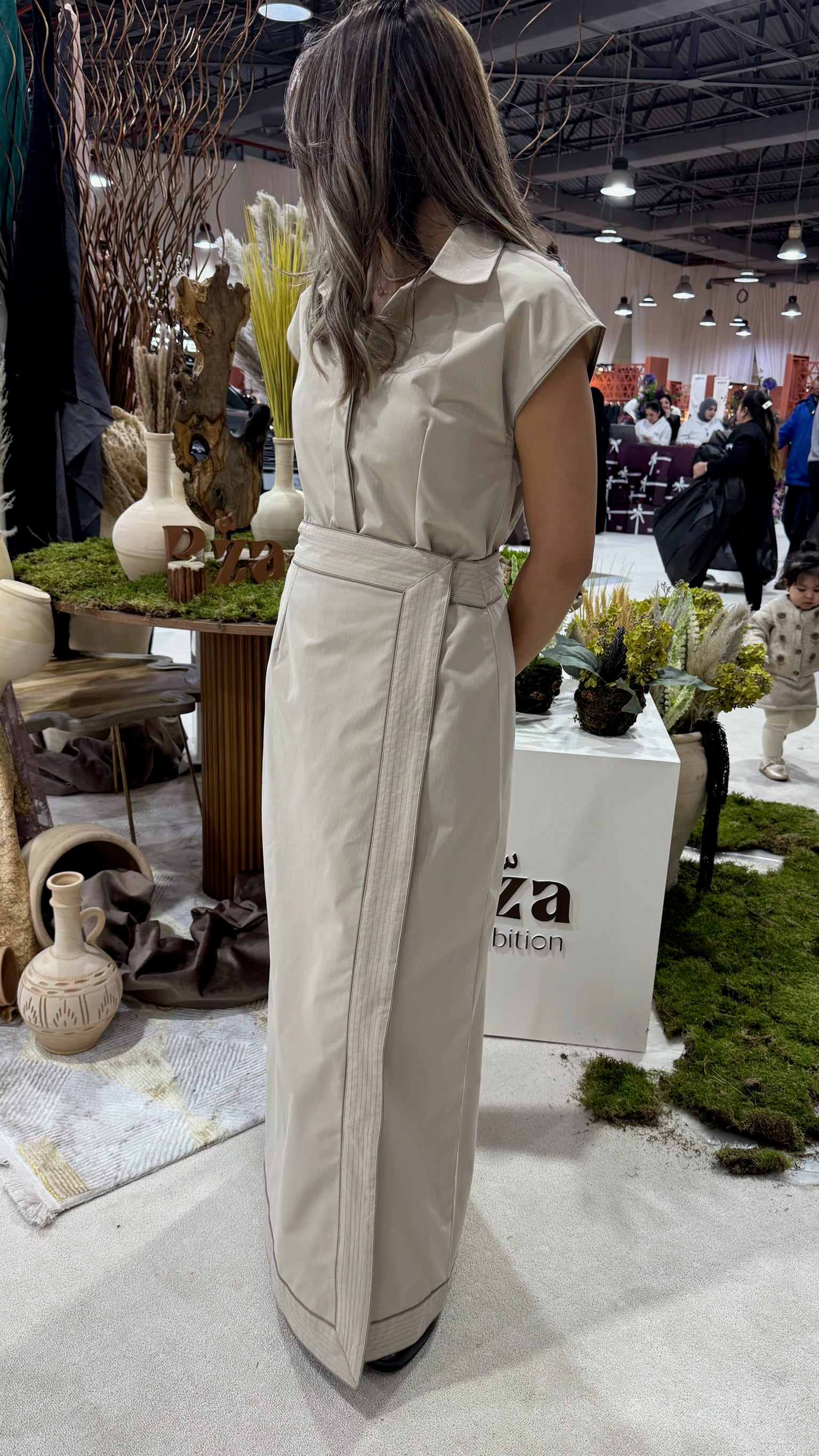 DANA - Sleeveless Beige